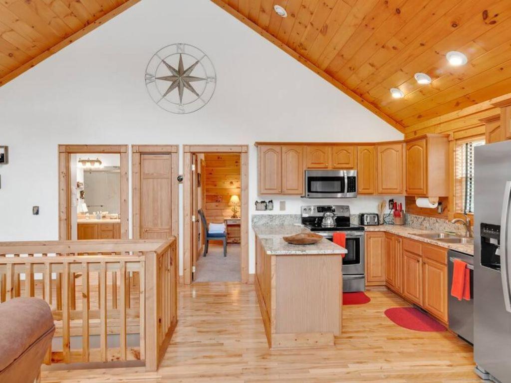 Soco Serene Cabin In The Heart Of Маги Вали Екстериор снимка